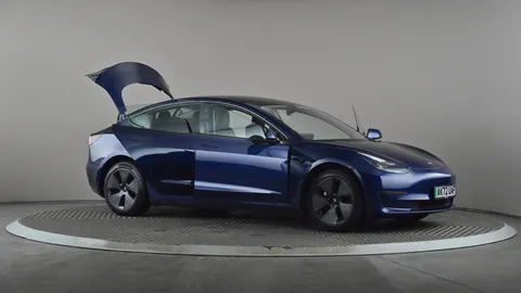 TESLA MODEL 3 RWD Auto