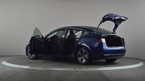 TESLA MODEL 3 RWD Auto