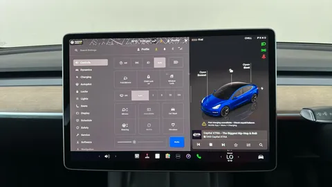 TESLA MODEL 3 RWD Auto
