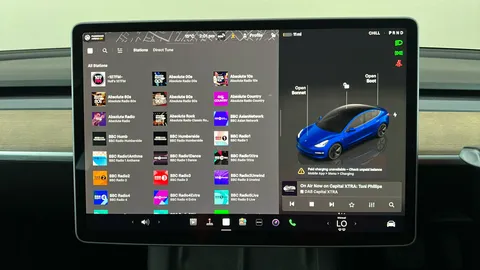 TESLA MODEL 3 RWD Auto