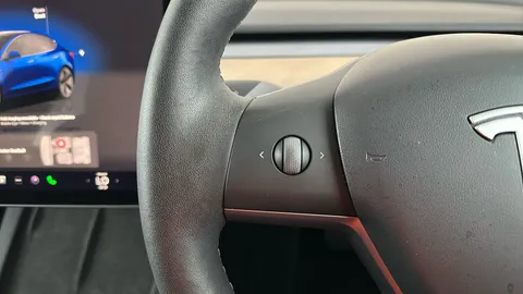 TESLA MODEL 3 RWD Auto
