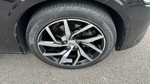 VOLVO V60 2.0 D4 [190] Momentum Pro Auto
