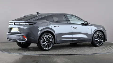 PEUGEOT 408 1.2 Hybrid 136 GT e-DSC6
