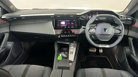 PEUGEOT 408 1.2 Hybrid 136 GT e-DSC6