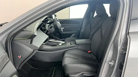 PEUGEOT 408 1.2 Hybrid 136 GT e-DSC6