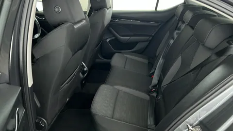 SKODA OCTAVIA 2.0 TDI SE Technology DSG