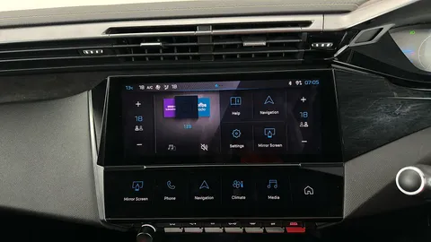 PEUGEOT 408 1.6 Plug-in Hybrid 225 GT e-EAT8