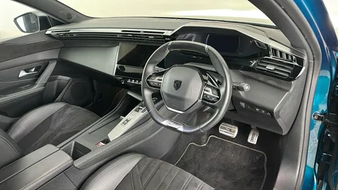 PEUGEOT 408 1.6 Plug-in Hybrid 225 GT e-EAT8