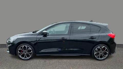 FORD FOCUS 1.0 EcoBoost Hybrid mHEV 125 ST-Line X Edition