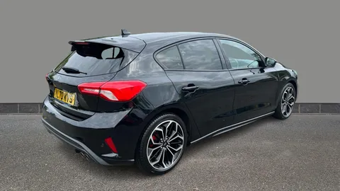 FORD FOCUS 1.0 EcoBoost Hybrid mHEV 125 ST-Line X Edition
