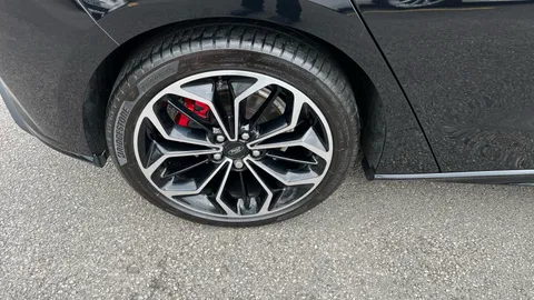 FORD FOCUS 1.0 EcoBoost Hybrid mHEV 125 ST-Line X Edition
