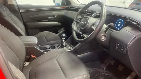 HYUNDAI TUCSON 1.6 TGDi SE Connect 2WD