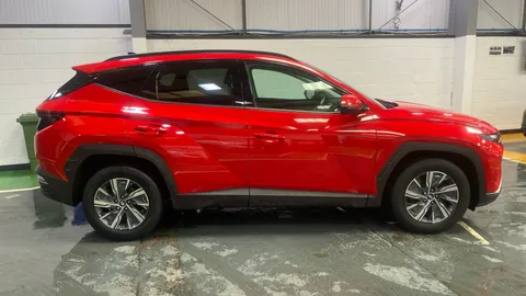 HYUNDAI TUCSON 1.6 TGDi SE Connect 2WD
