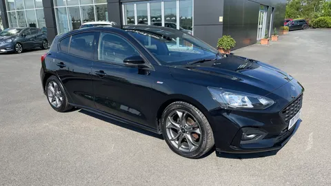 FORD FOCUS 1.5 EcoBlue 120 ST-Line Edition