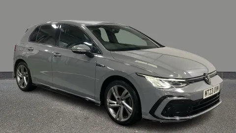 VOLKSWAGEN GOLF 1.5 eTSI 150 R-Line DSG