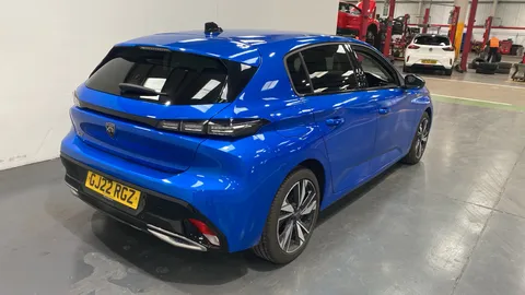 PEUGEOT 308 1.2 PureTech Allure EAT8