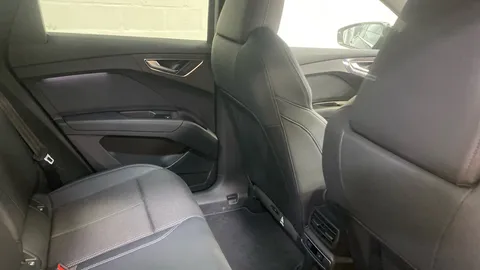 AUDI Q4 150kW 40 82kWh S Line Auto