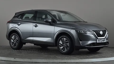 NISSAN QASHQAI 1.3 DiG-T MH Acenta Premium