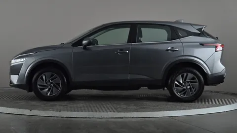 NISSAN QASHQAI 1.3 DiG-T MH Acenta Premium