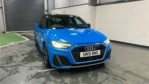 AUDI A1 35 TFSI S Line