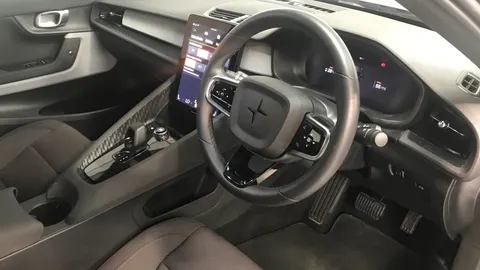 POLESTAR 2 165kW 64kWh Standard Range Single motor Auto