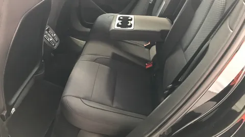POLESTAR 2 165kW 64kWh Standard Range Single motor Auto