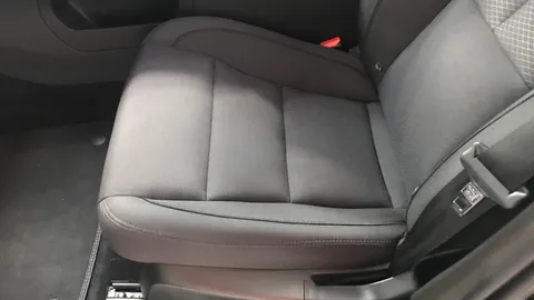 POLESTAR 2 165kW 64kWh Standard Range Single motor Auto