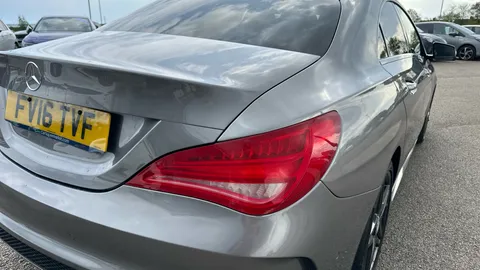 MERCEDES-BENZ CLA CLA 220d AMG Line Tip Auto