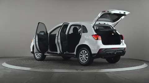 MITSUBISHI ASX 1.6 2