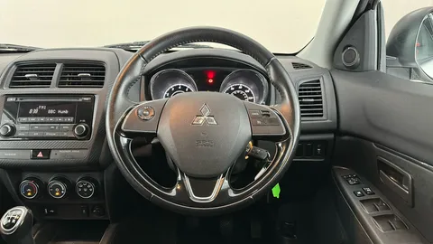 MITSUBISHI ASX 1.6 2