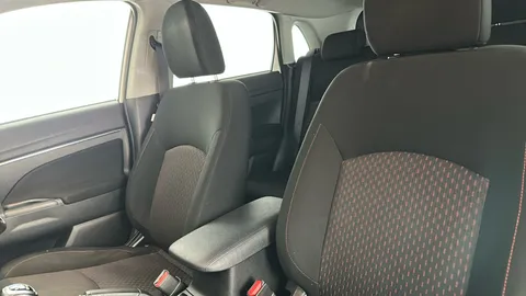MITSUBISHI ASX 1.6 2