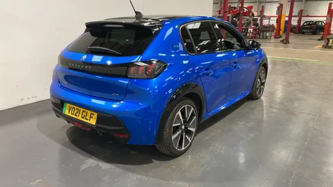 PEUGEOT 208 100kW GT 50kWh Auto