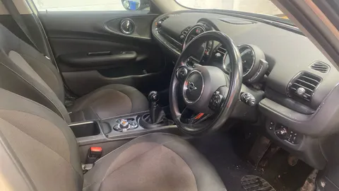 MINI CLUBMAN 1.5 Cooper Classic 6dr