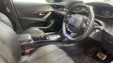 PEUGEOT 208 100kW GT 50kWh Auto