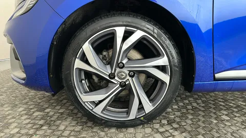 RENAULT CLIO 1.3 TCe 130 RS Line EDC