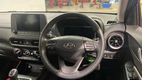 HYUNDAI KONA 1.0 TGDi 48V MHEV SE Connect