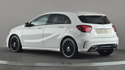 MERCEDES-BENZ A CLASS A200 AMG Line Premium Auto