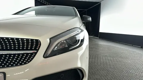 MERCEDES-BENZ A CLASS A200 AMG Line Premium Auto