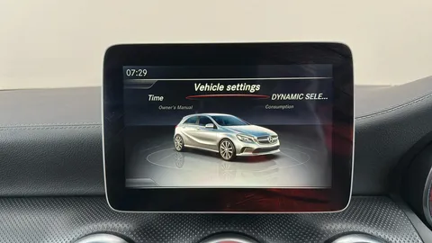 MERCEDES-BENZ A CLASS A200 AMG Line Premium Auto