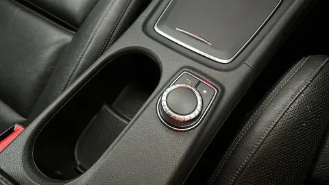 MERCEDES-BENZ A CLASS A200 AMG Line Premium Auto