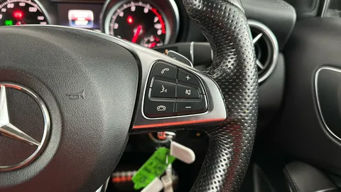 MERCEDES-BENZ A CLASS A200 AMG Line Premium Auto