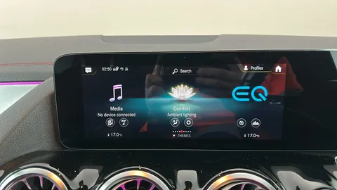 MERCEDES-BENZ EQA EQA 250 140kW AMG Line 66.5kWh Auto