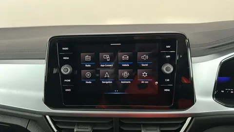 VOLKSWAGEN T-ROC 1.0 TSI Life