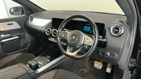 MERCEDES-BENZ EQA EQA 250 140kW AMG Line 66.5kWh Auto