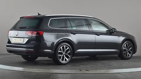 VOLKSWAGEN PASSAT 1.5 TSI EVO SEL DSG