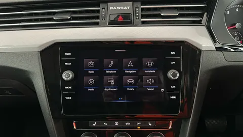 VOLKSWAGEN PASSAT 1.5 TSI EVO SEL DSG