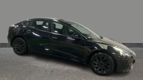 TESLA MODEL 3 RWD Auto