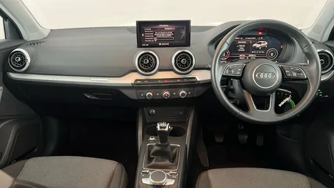 AUDI Q2 35 TFSI Sport