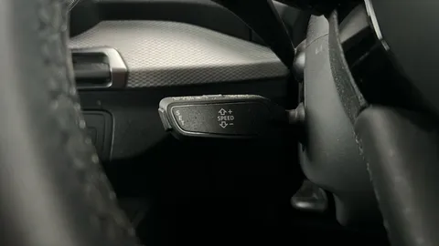 AUDI Q2 35 TFSI Sport