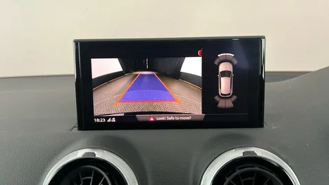 AUDI Q2 35 TFSI Sport